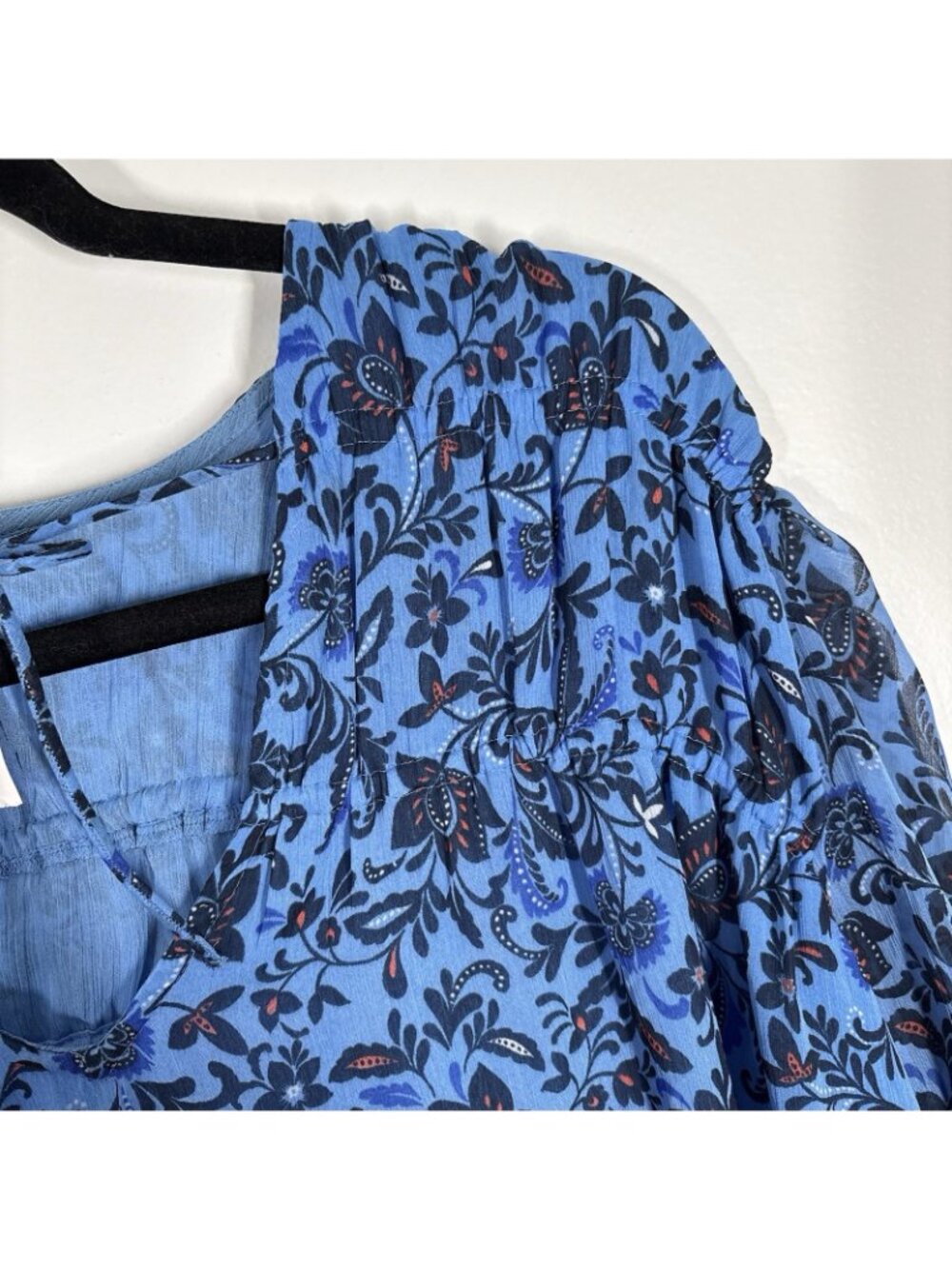 Old Navy Womn XXL Blue Floral Boho Peasant Chiffon Smocked Poet Swing Blouse NWT - Picture 5 of 11